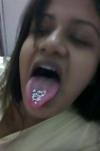 Desi beautiful girls & Aunties